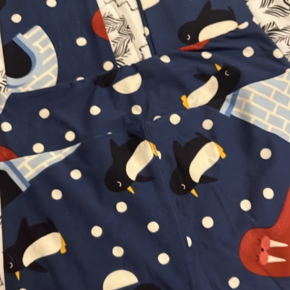LuLaRoe Penguins Igloo Walrus Polka Dot Leggings Size Onesize - Picture 8 of 8